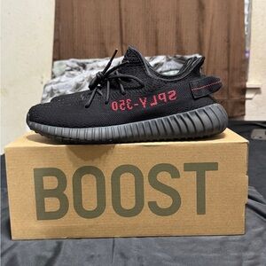 Yeezy 350 V2 - Black/ Red